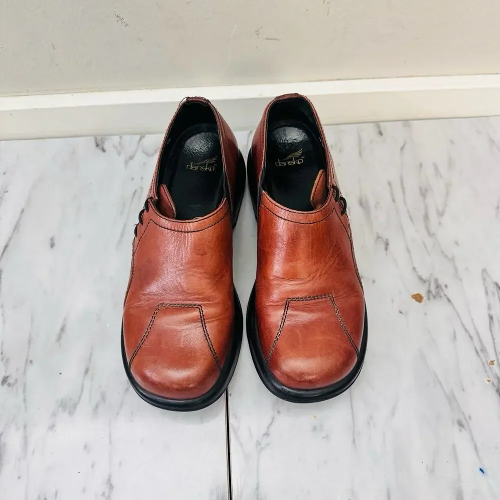 Dansko Brown Leather Slip-on loafers womens size 7.5